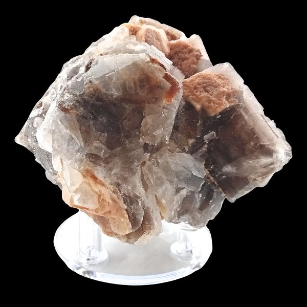 Fluorine du Balochistan en cubes cristallins sur socle – vue du dessous du spécimen