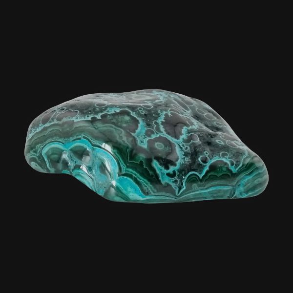 Malachite et chrysocolle de Tantara, forme libre polie, vue de la tranche sans support