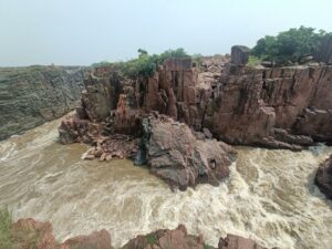 Basaltes des Deccan Traps près de Ranipur dans le Madhya Pradesh
